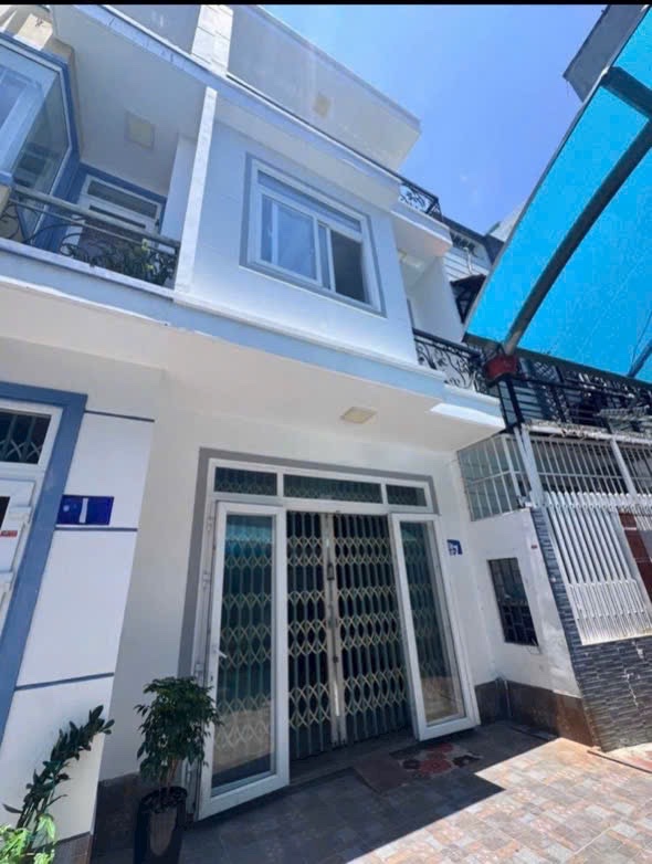 ban nha vung tau ba cu00000